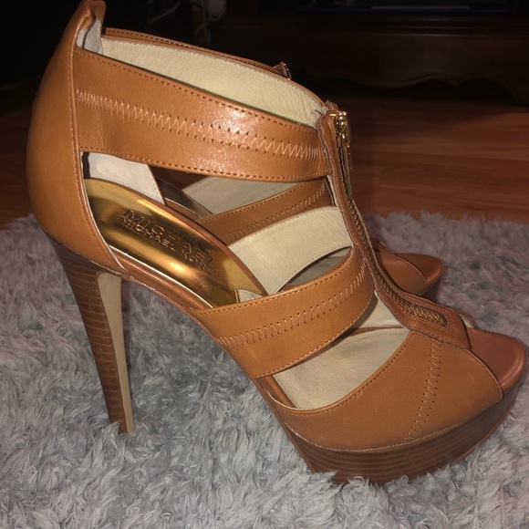 Michael Kors Shoes - MICHAEL KORS heels
